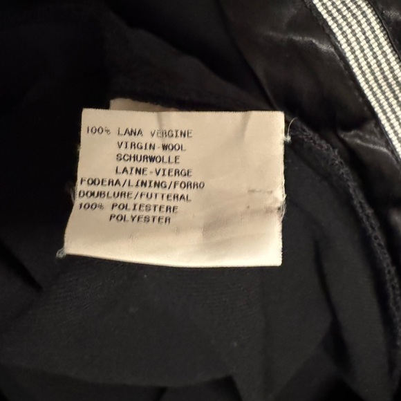 Armani Collezioni | Black Pleated Virgin Wool Dress Pants (6) - Picture 4 of 6
